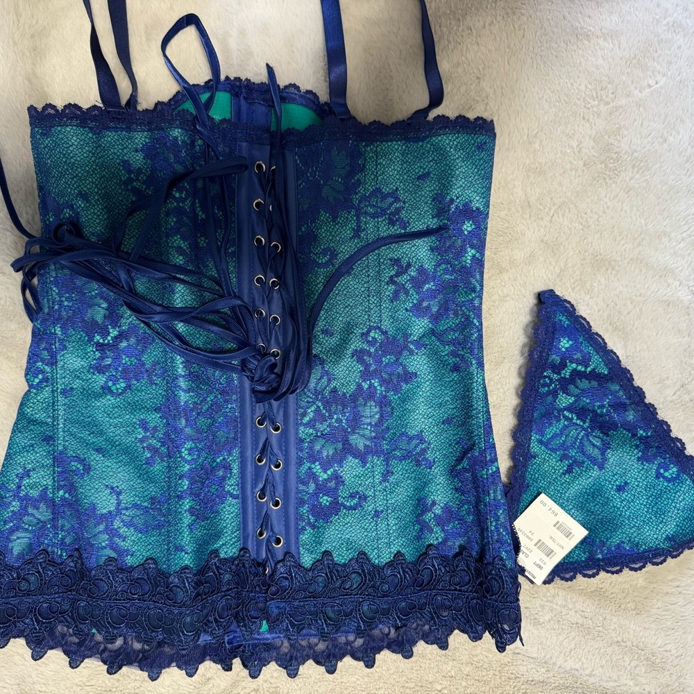 Elegant Corset Collection-Lot of 7 pieces/sets